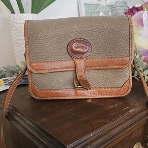 Tan vintage dooney